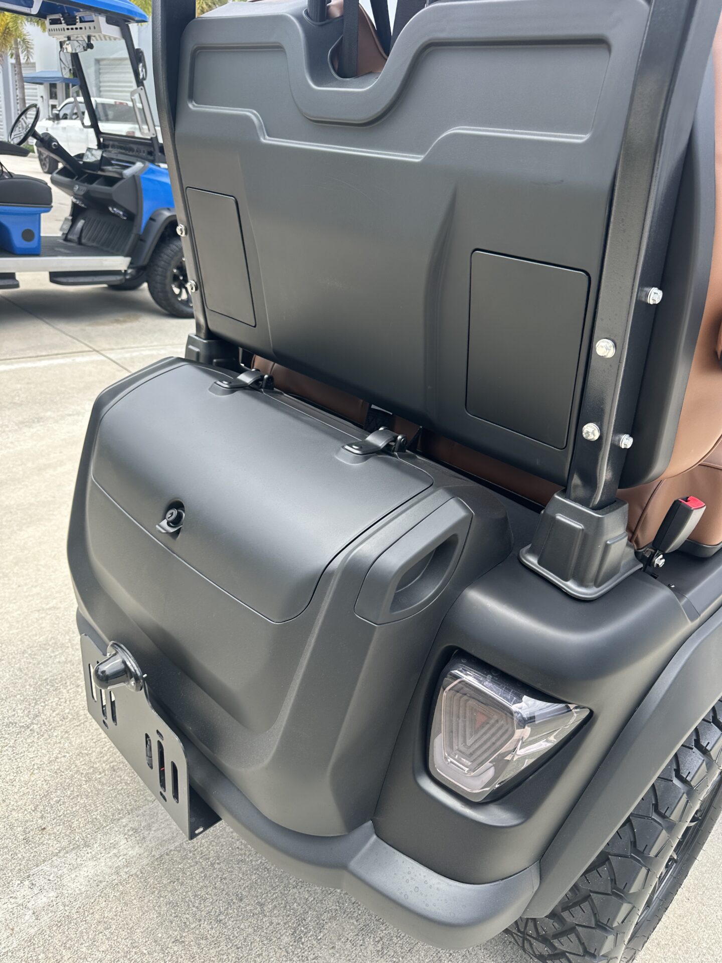 2026 Voyager EV Commander