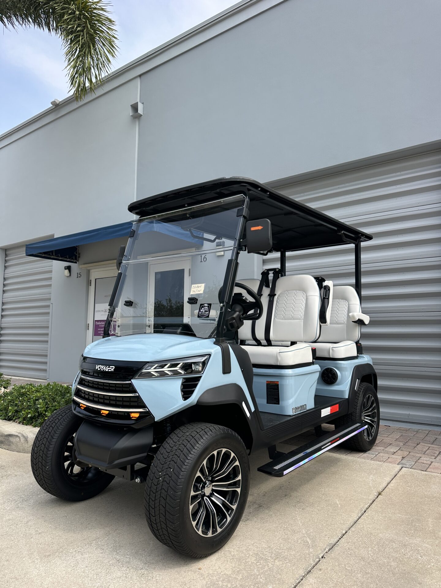 2026 Voyager EV Commander