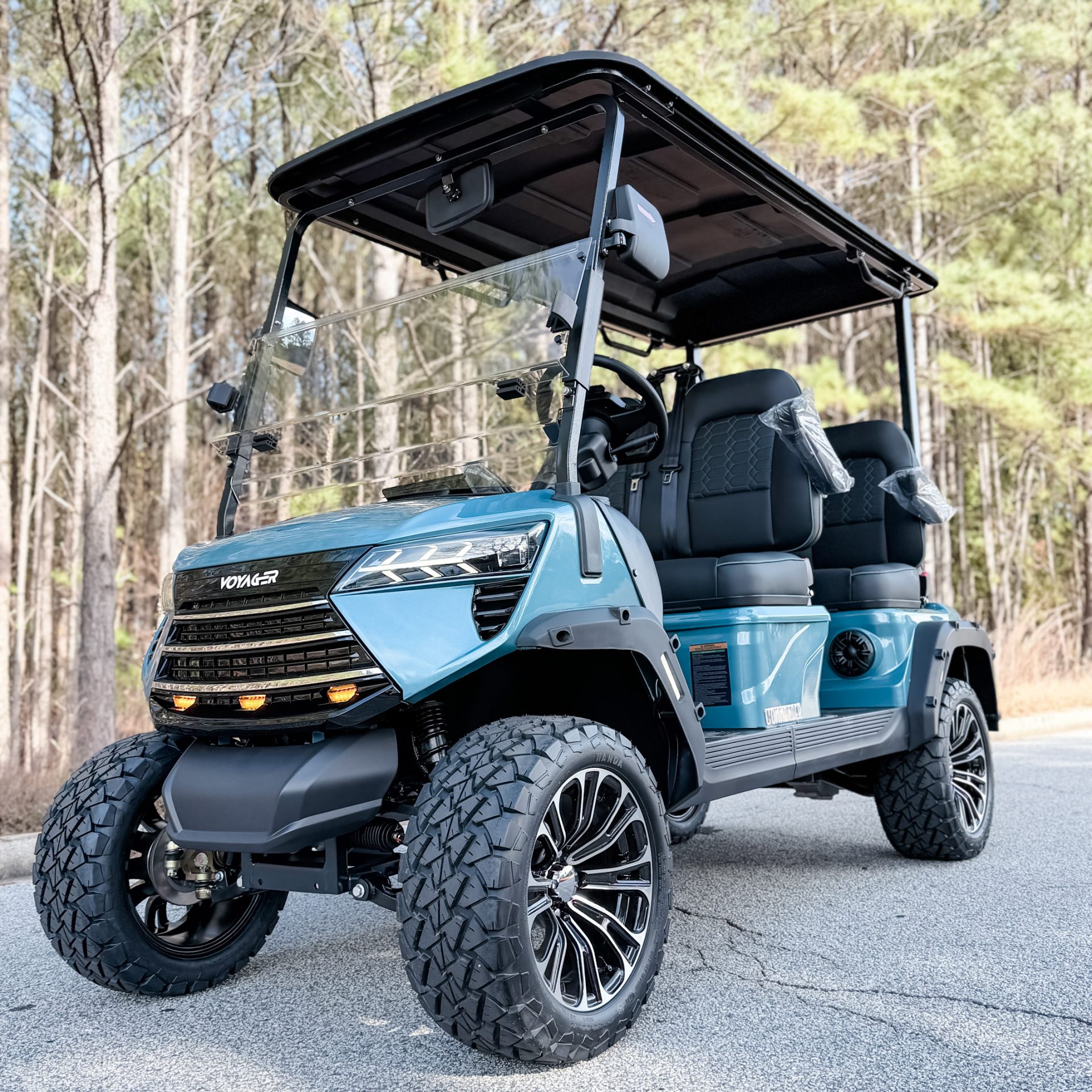 2026 Voyager EV Commander