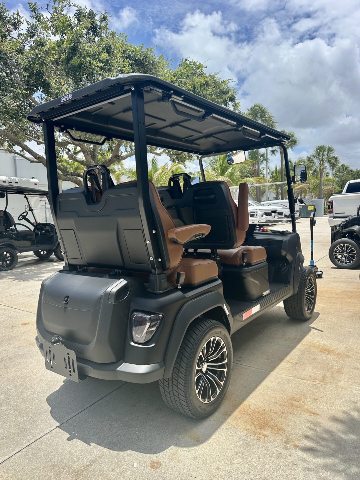 2026 Voyager EV Commander