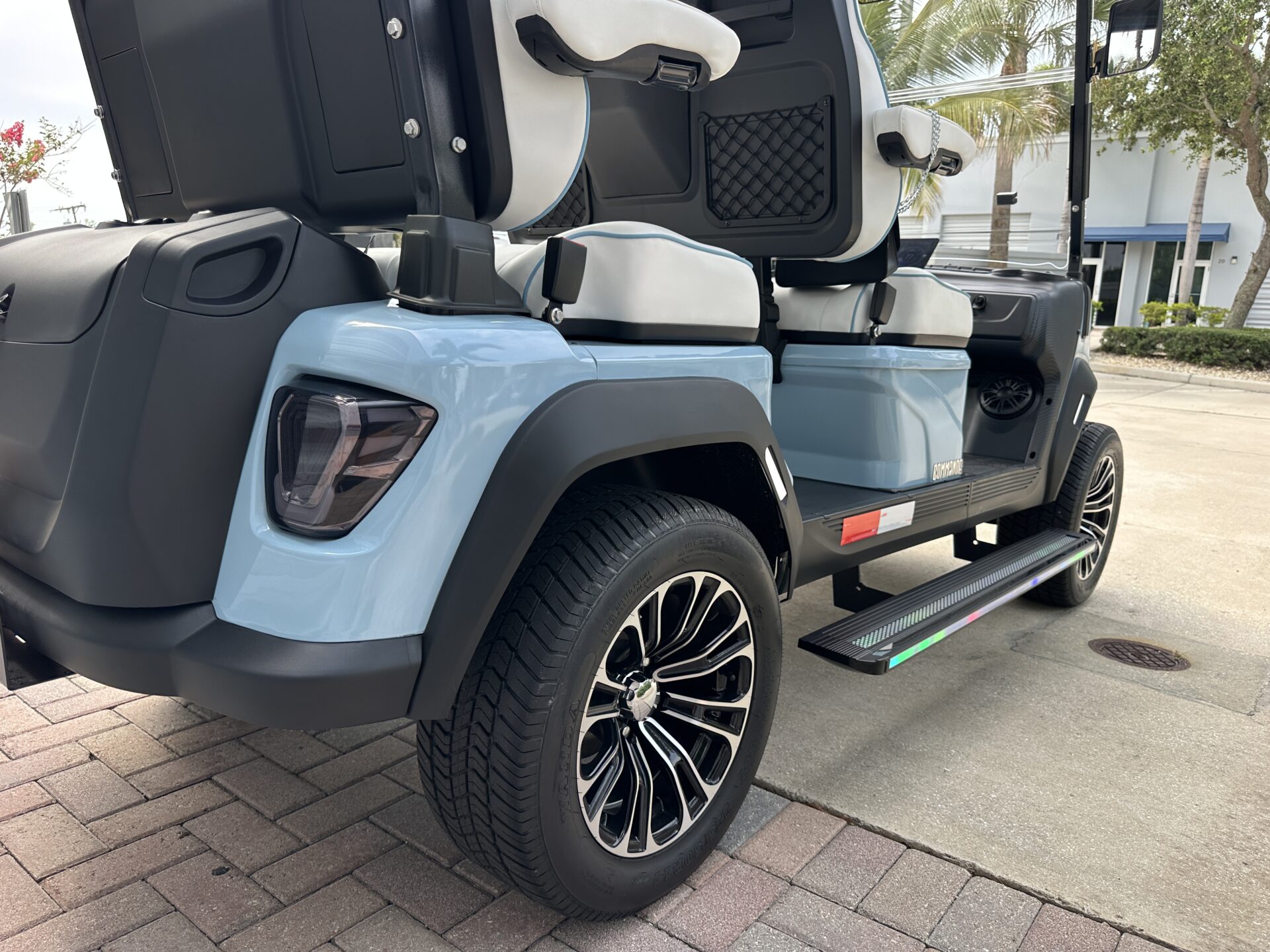 2026 Voyager EV Commander